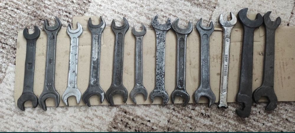 Ключі ріжкові гарної якості,  вироблено в СРСР. Ручний інструмент