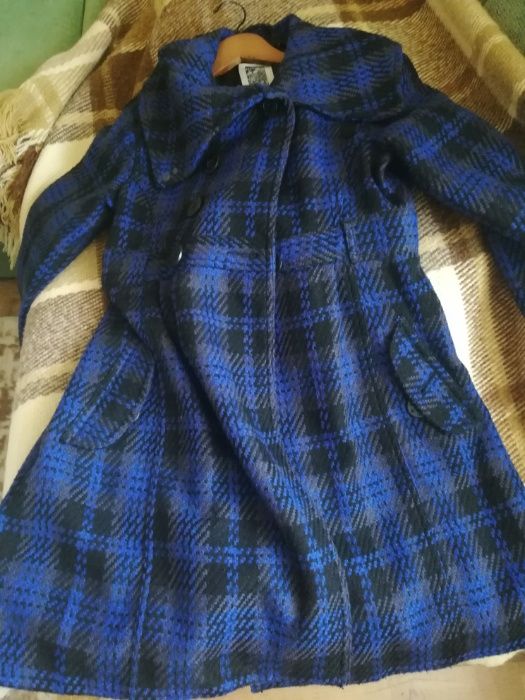 Пальто жіноче