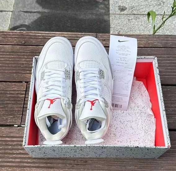 Buty damskie Trampk Jordan 4 Retro White Oreo R.36
