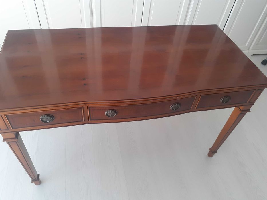 Secretaria modelo classico