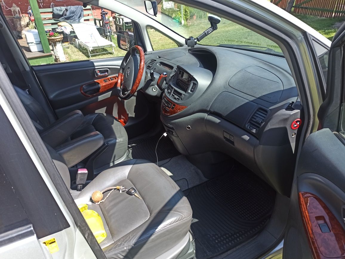 Toyota previa 2,4 vvti