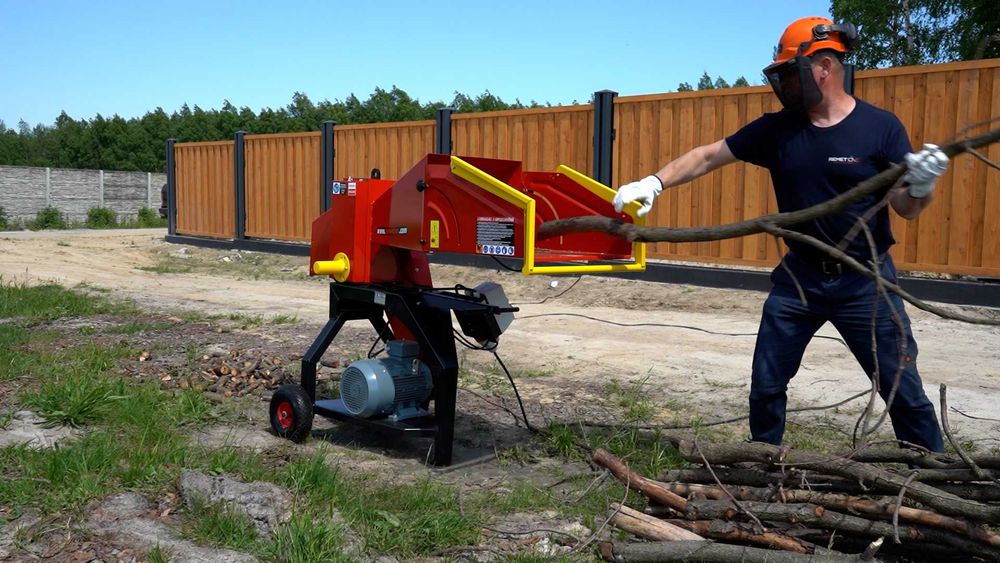 Rebak elektryczny 5,5KW REMET RE80 == rozdrabniacz do gałęzi