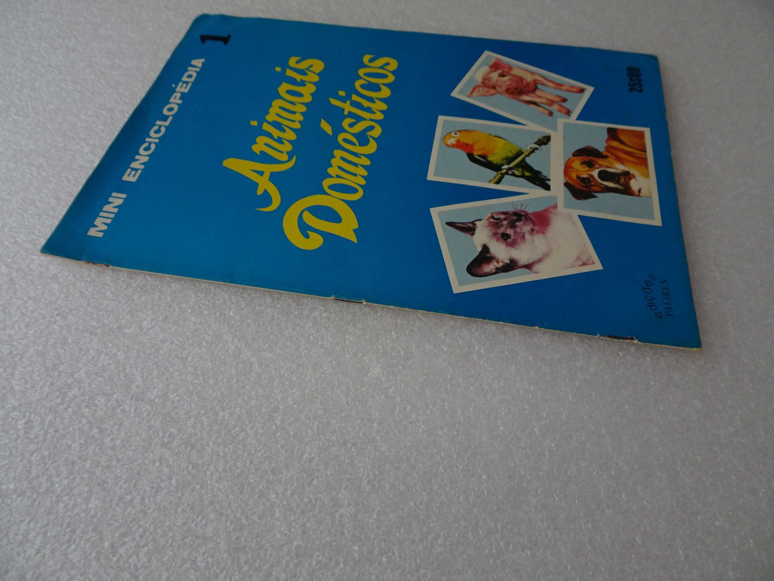Caderneta de cromos completa Animais Domésticos