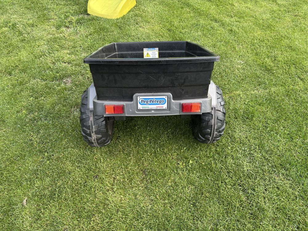 Przyczepka peg perego