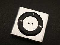 Apple iPod Shuffle 4 Gen 2 GB A1373 srebny