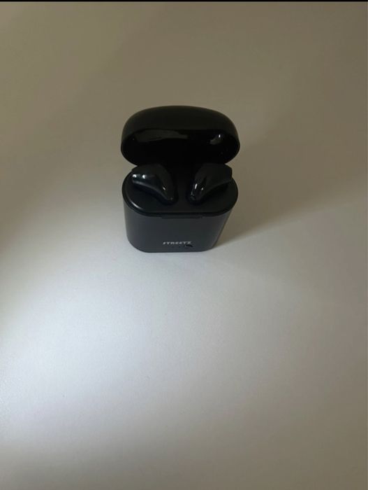 Fones de ouvido Streetz - Como Novos