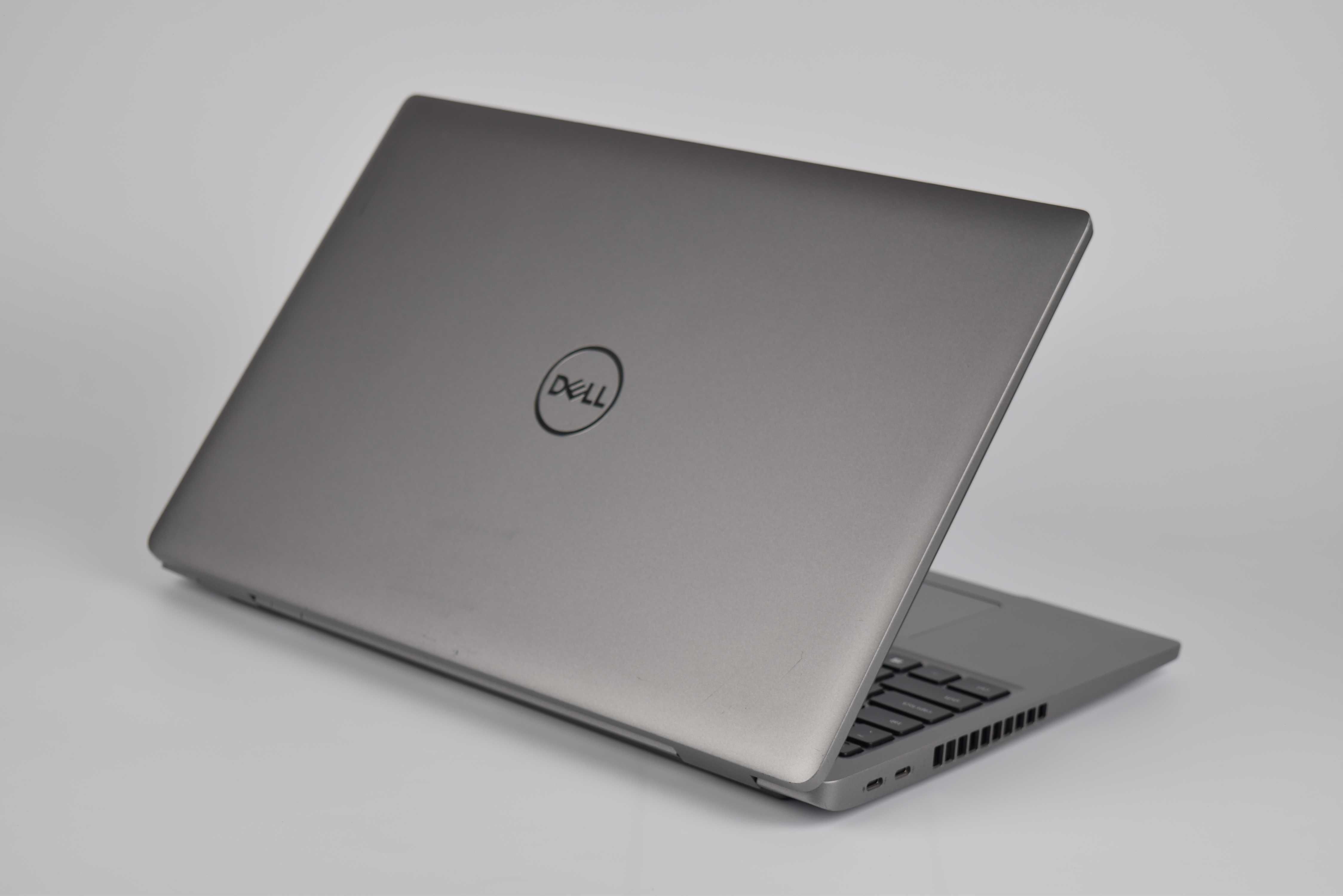 Dell Precision 3560 i5-1145G7 NVIDIA T500 16гб 512/1тб Ігровий Ноутбук