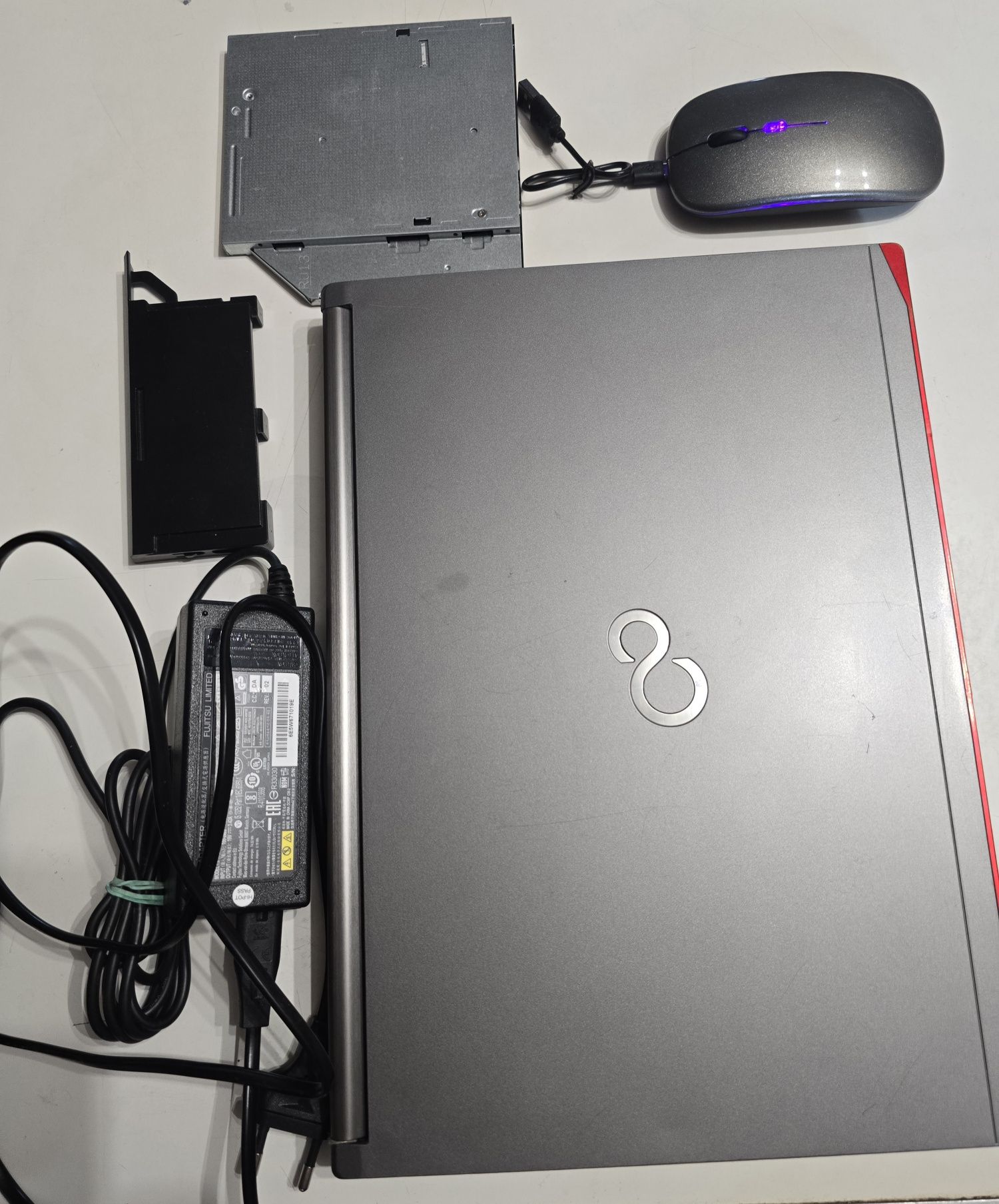 Fujitsu 13,3. SSD250+1тб, 16 гб, АКБ 5+ часов, SIM