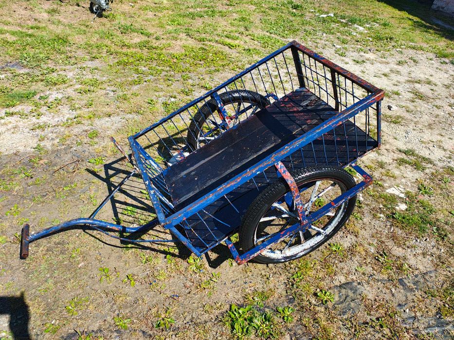 Sprzedam wózek metalowy