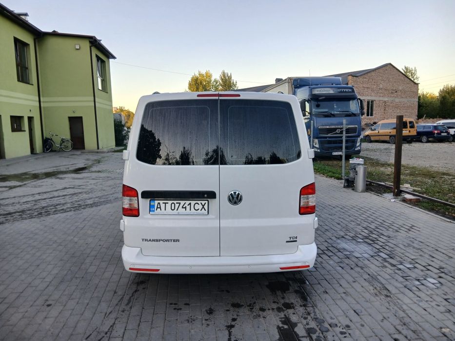 Продам фольцвагін мультиван в гарному стані