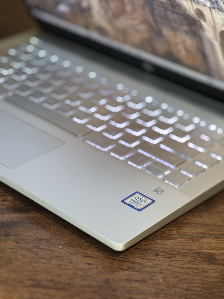 Ноутбук HP Pavilion IPS 14-ce2031ur i3 8th SSD