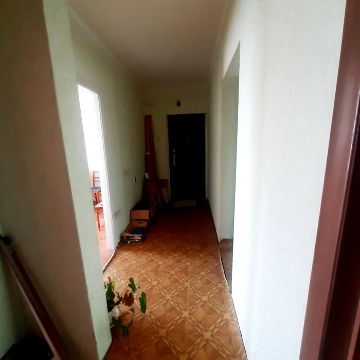 Продам 3-кімн. квартиру в Узині з автономним опаленням