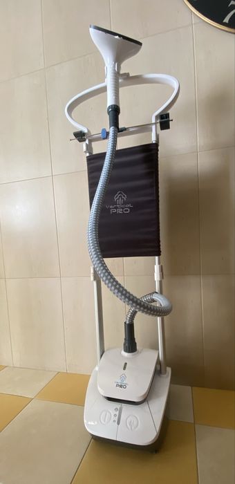 Vertical Pro ferro a vapor vertical usado em boas condicoes