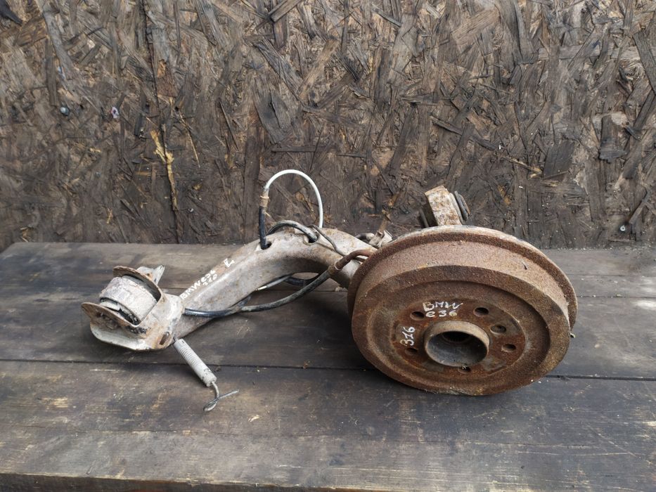 Ричаг задній БМВ Е36, BMW E36