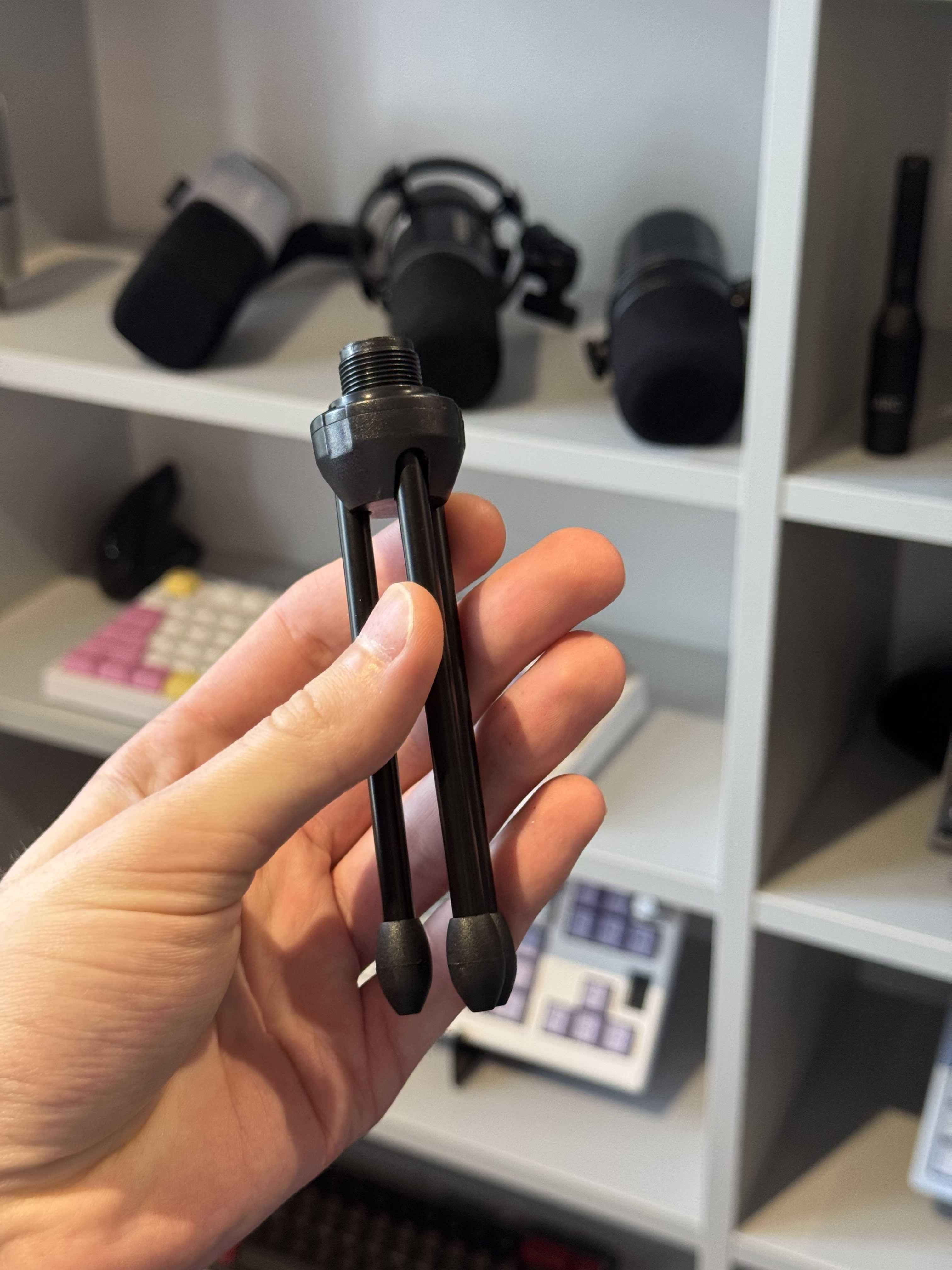 Mini statyw tripod do mikrofonu lub kamery – gwint uniwersalny