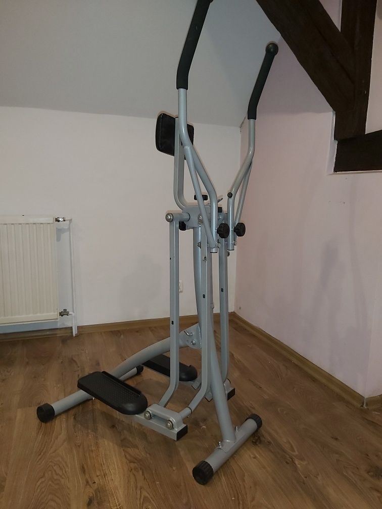 Orbitrek, cross trainer