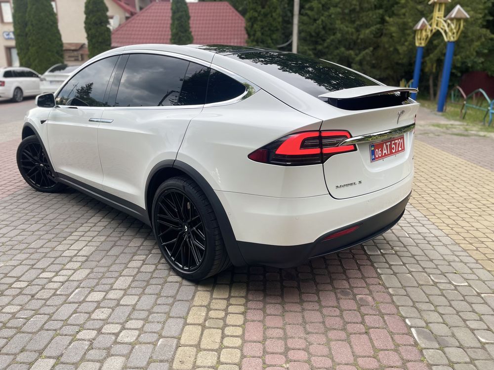 Tesla Model X 100D тесла модел Х 2017