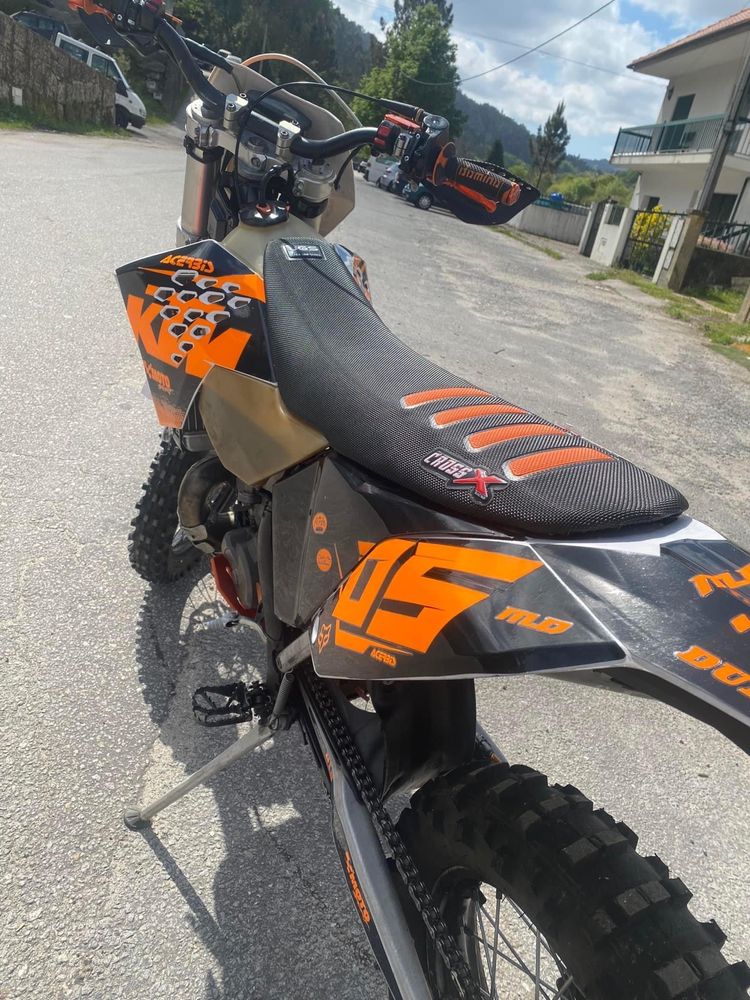 Ktm exc 250 2tempos Matriculada