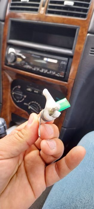 Peça para puchador das portasl do peugeot 307