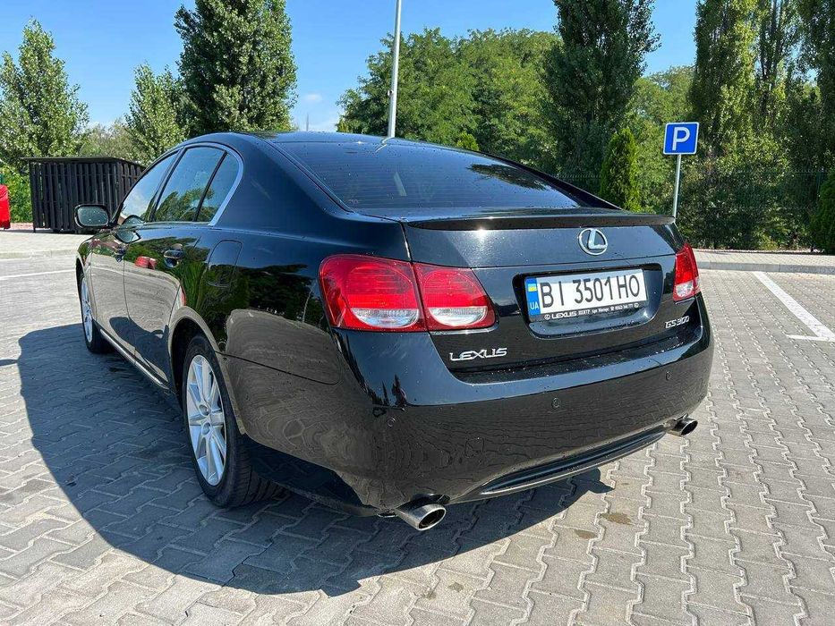 LEXUS GS 300 официальный