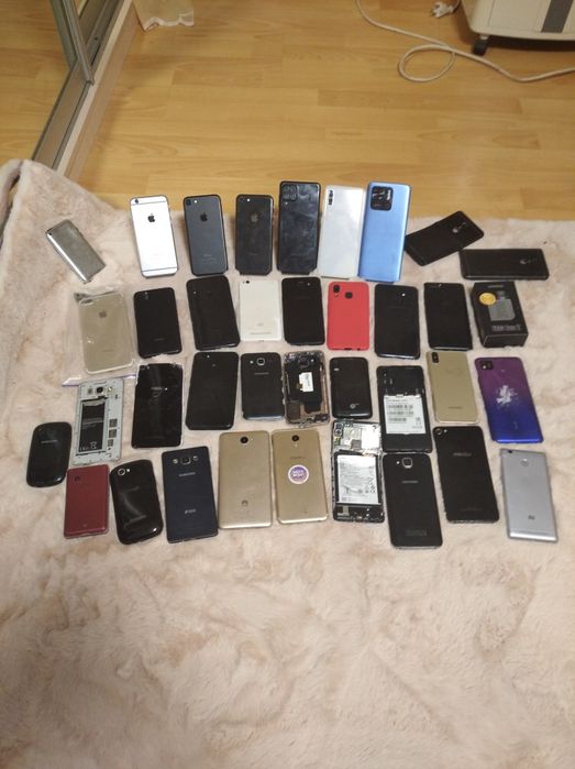 Продам все телефоны рабочие и нерабочие