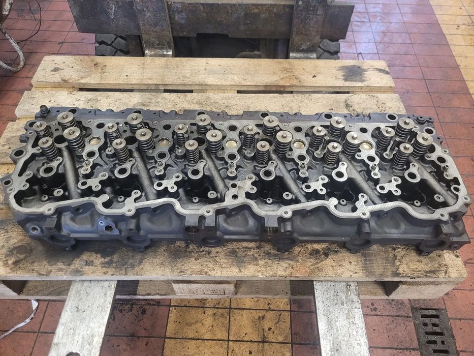 Głowica DAF XF CF 105 106 410KM 460 KM PACCAR