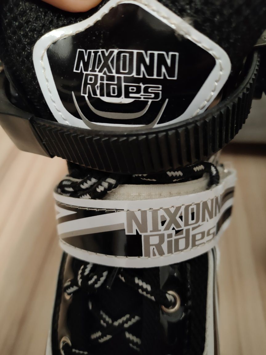 Łyżworolki Nixonn Rides 35-38 BDB