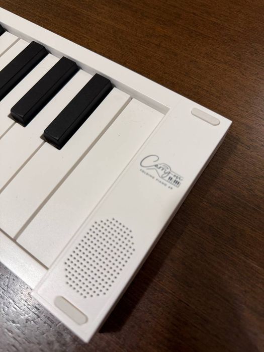 Carry-on Folding Piano 49 – Jak nowe
