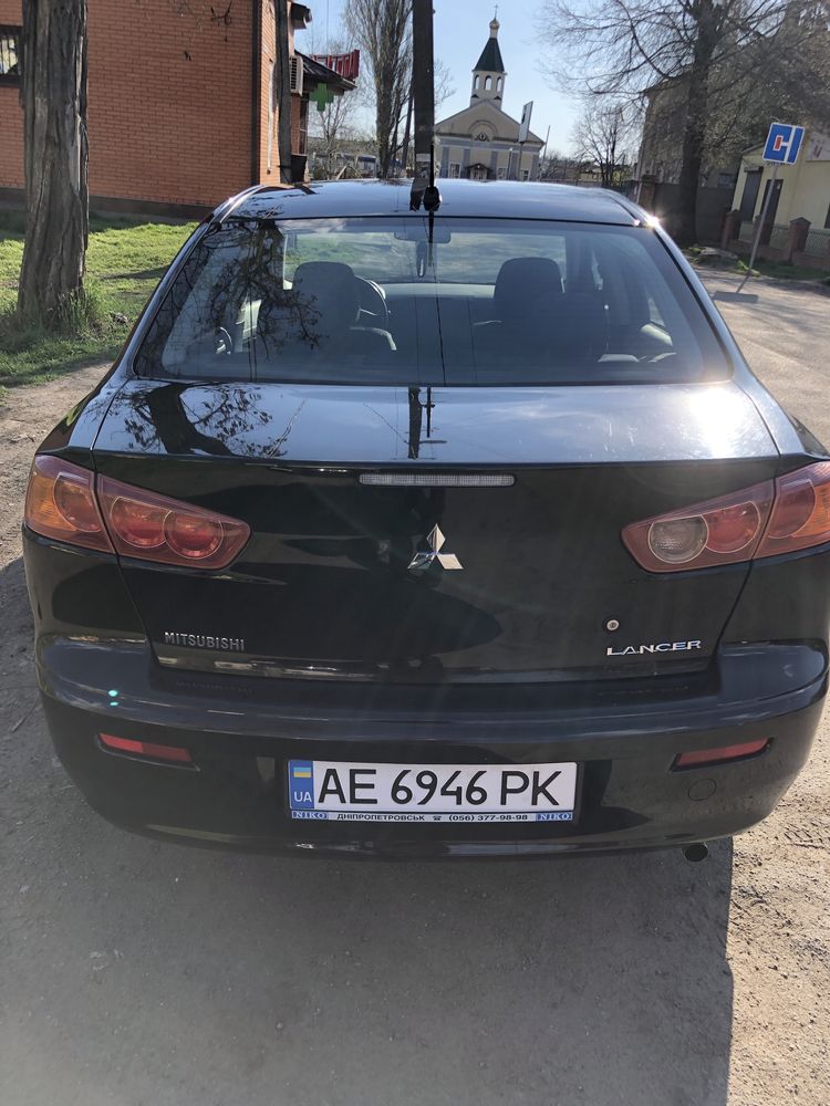 Продам Lancer 10 официал.