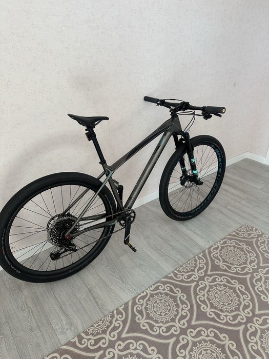 Focus raven max 29 .M (КАРБОН)