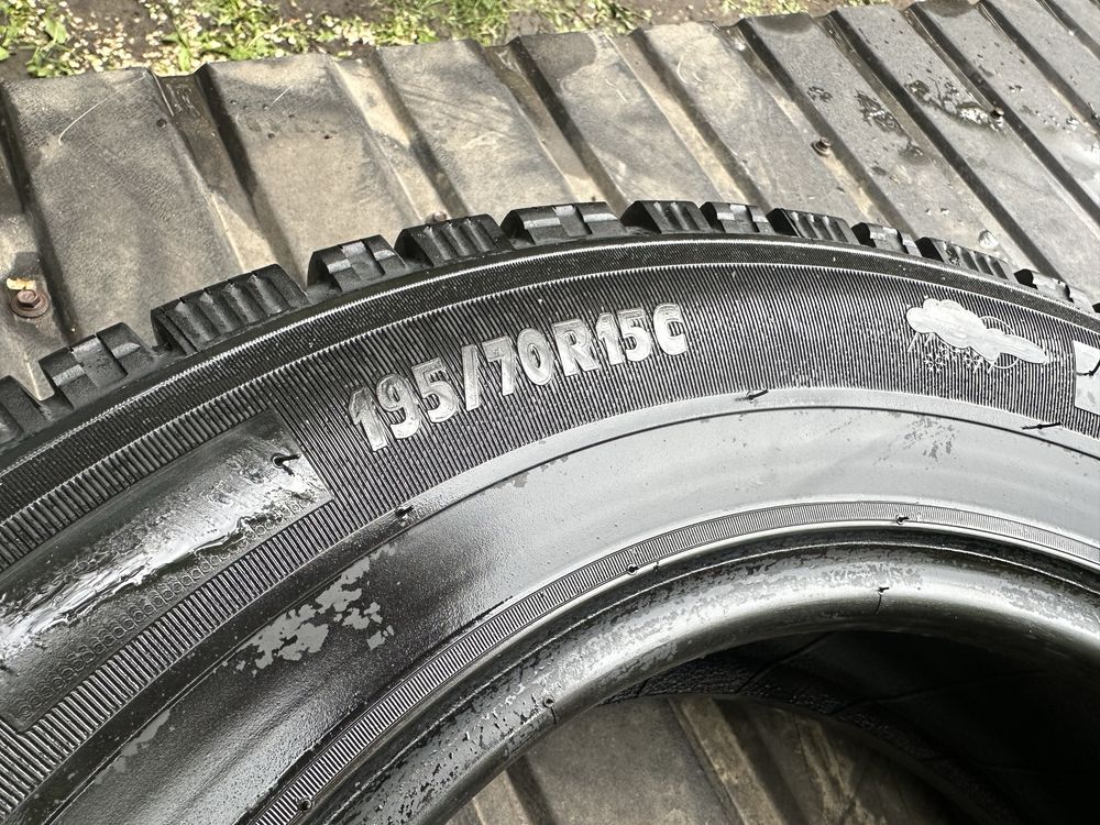 Резина Michelin /195/70/R15C “Комплект»