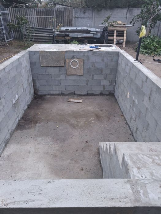 Будівництво басейнів під ключ