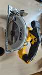 Pila dewalt dcs391