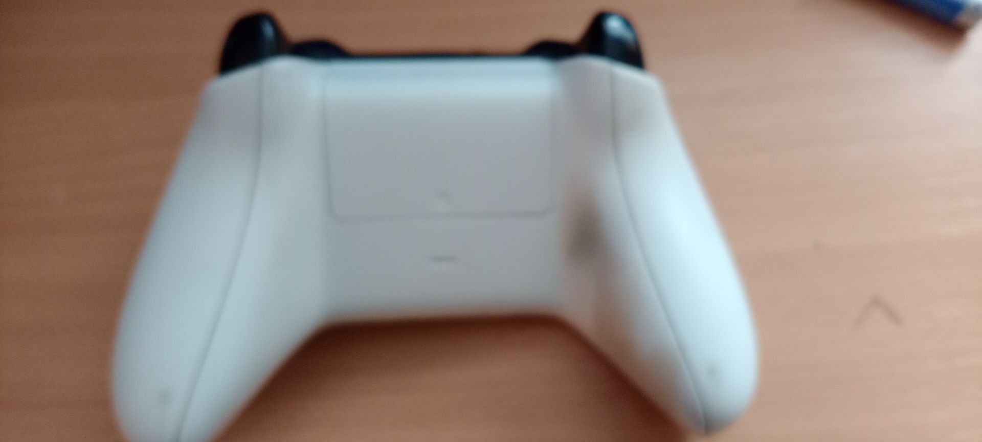 Pad Xbox one s używany