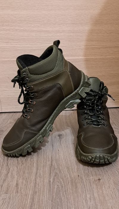 Черевики/ботинки зимові р.42