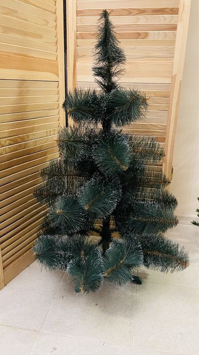 Ялинка штучна без підставки