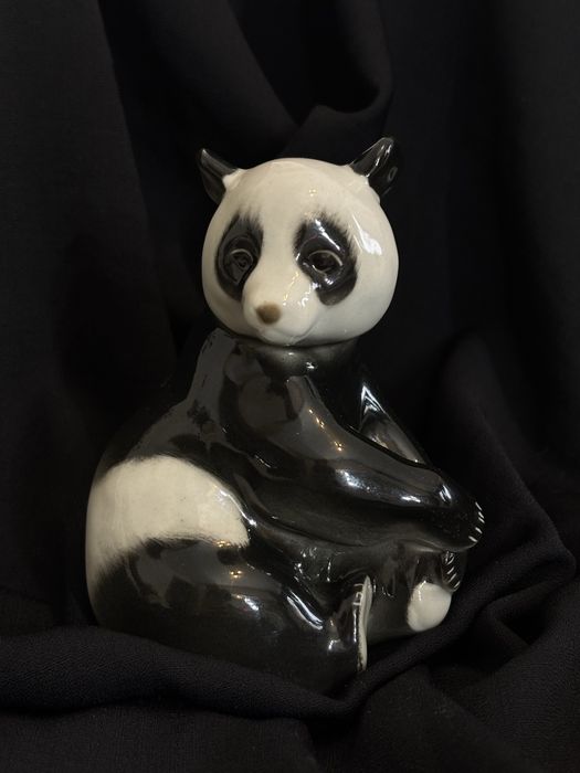 Figurka porcelanowa łomonosow. Panda
