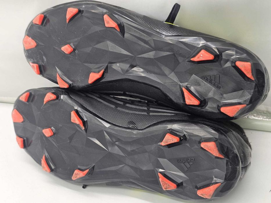 Adidas Predator Edge buty piłkarskie korki r. 37 1/3