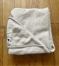 Ręcznik dziecięcy Liewood z kapturkiem uszkami misia dla noworodka miś
