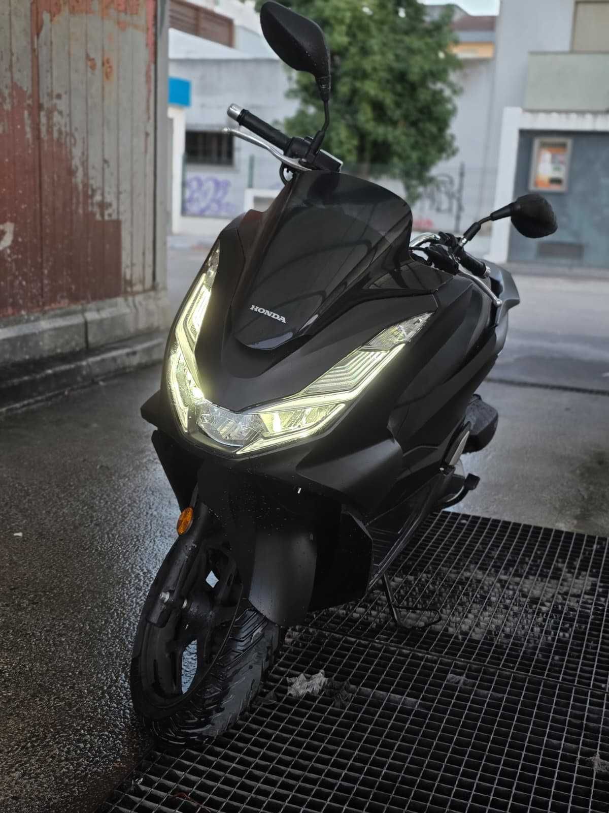 Honda PCX 125cc 2021