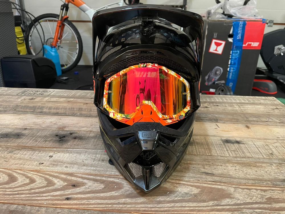 KASK downhillowy full face 100% carbon