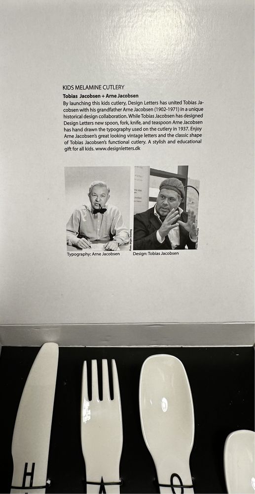 zwstaw dla dzieci talerze i sztućce z melaminy Arne Jacobsen