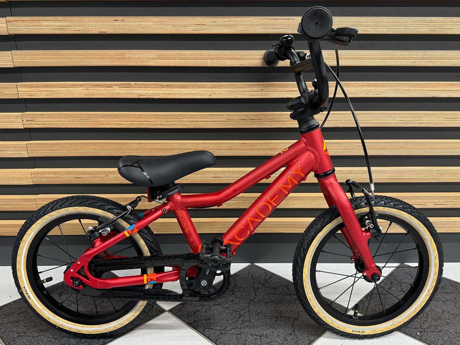 Rower dziecięcy ACADEMY 2 Red 14" KRAKÓW w ofercie kubikes puky