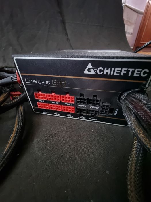 БП Chieftec GPM 1250C 80+ Gold модульний Процессор Intel i5 13500 BOX