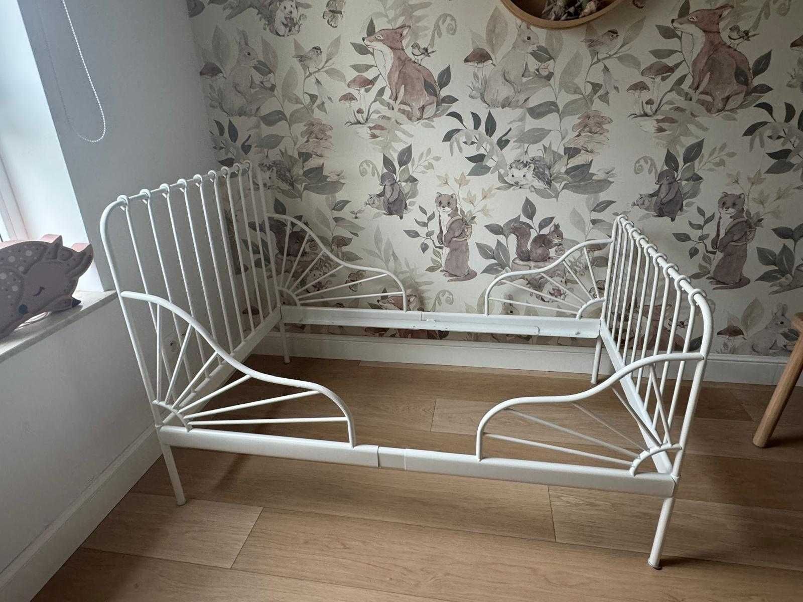 Łóżko białe IKEA MINNEN
