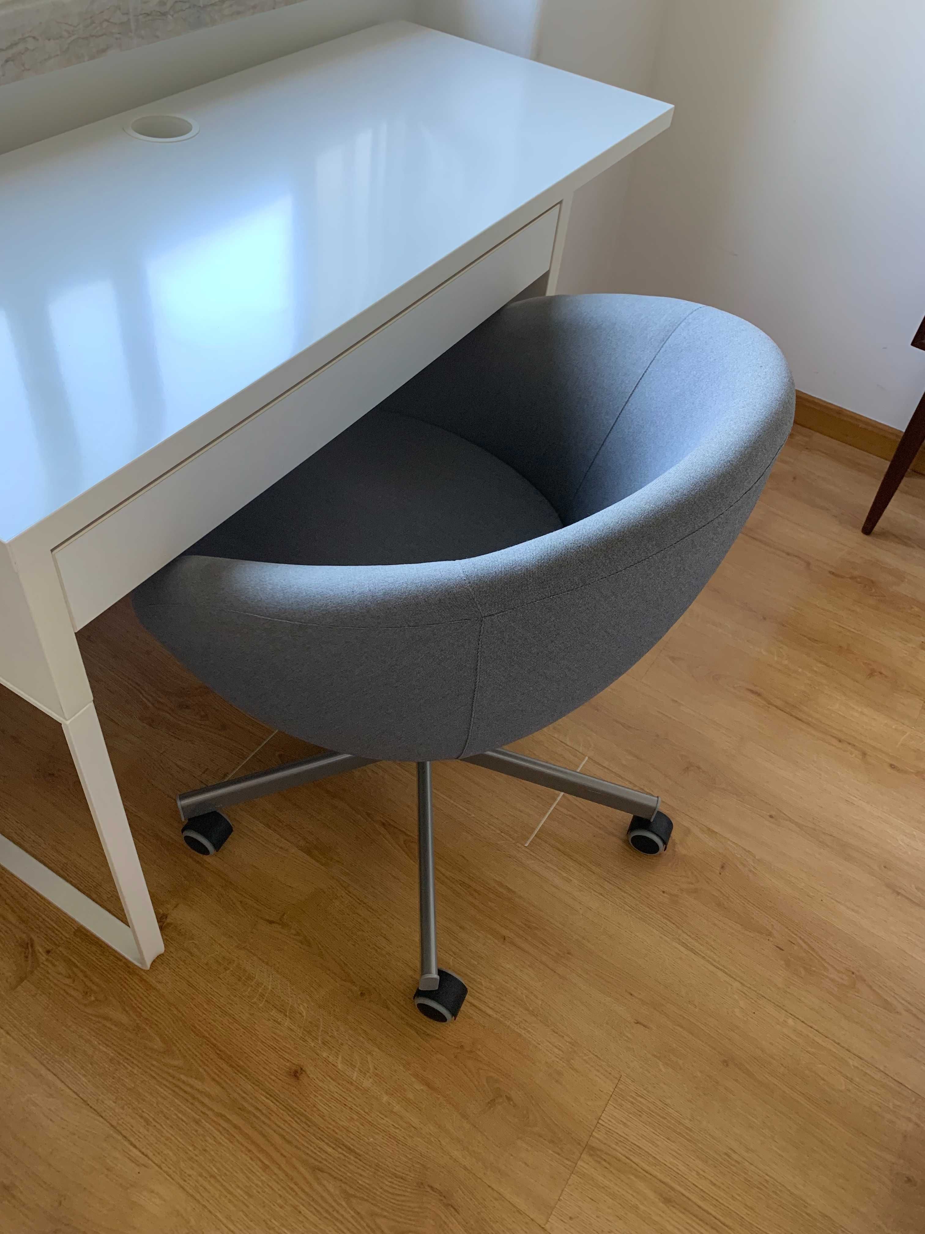 Cadeira escritório IKEA cinzenta SKRUVSTA