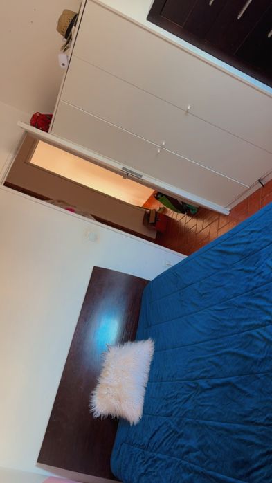Quarto em um apartamento familiar . 500 para casal 400 para pessoa so.
