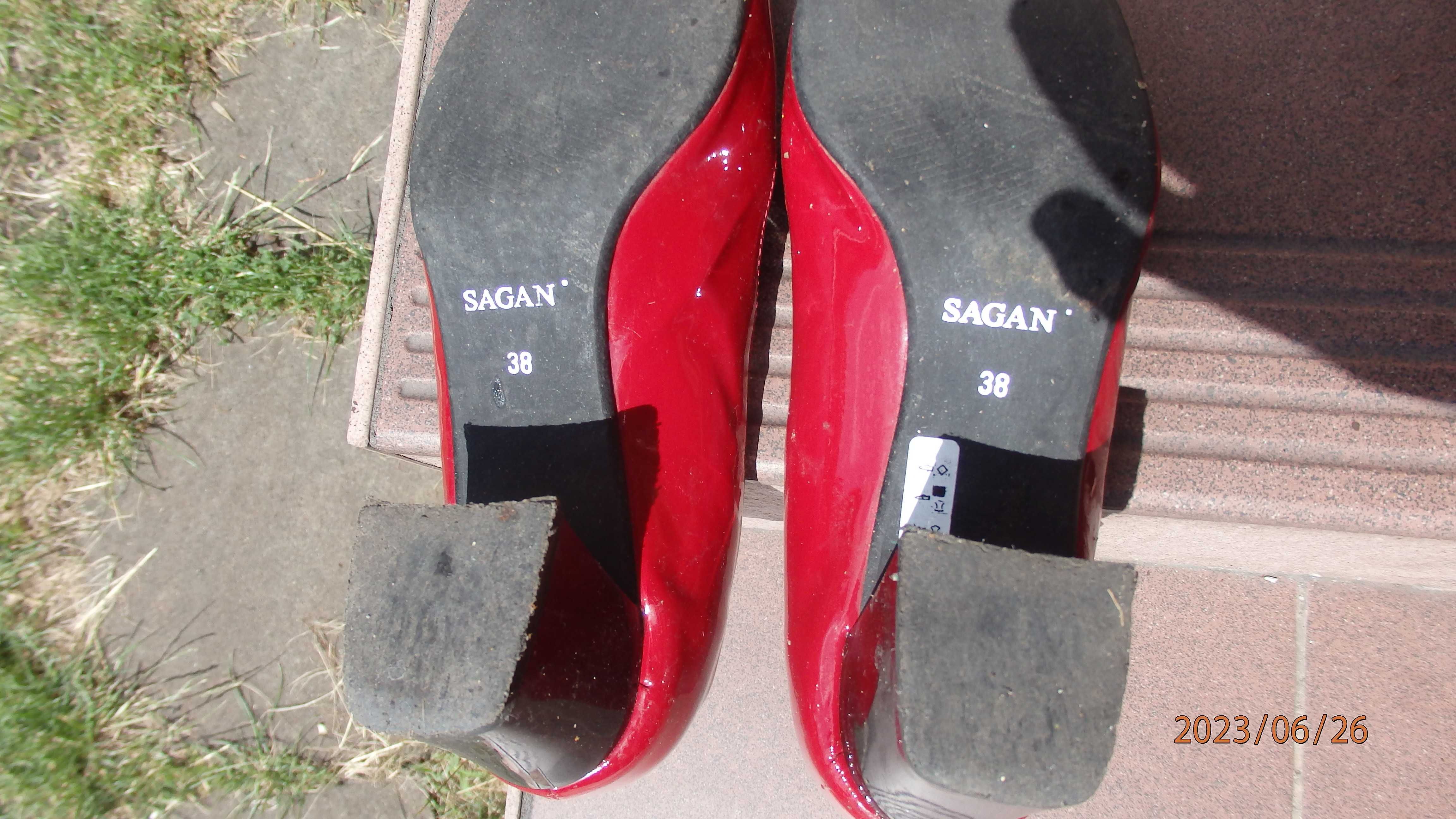 Buty damskie firmy Sagan - 38