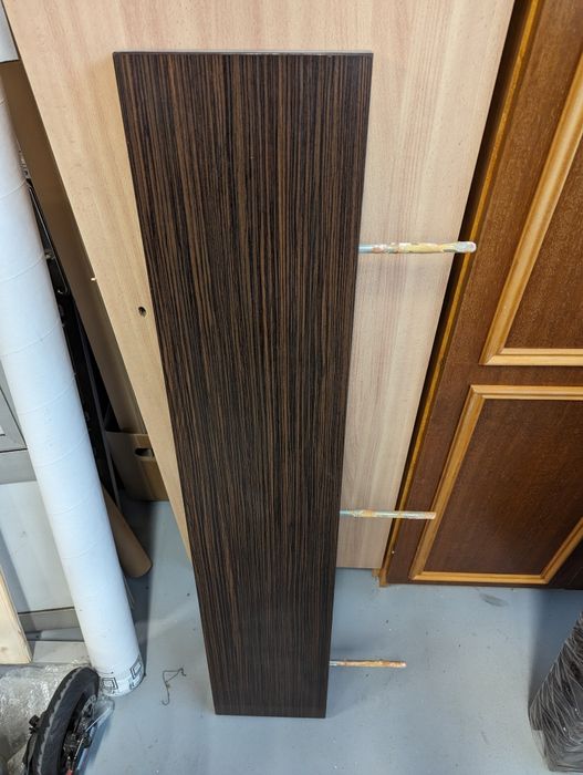 4 solidne półki ścienne wenge bez widocznych wsporników, mocowań