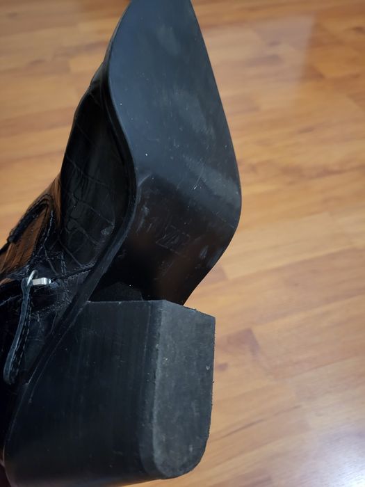 Чоботи козаки жіночі р 38